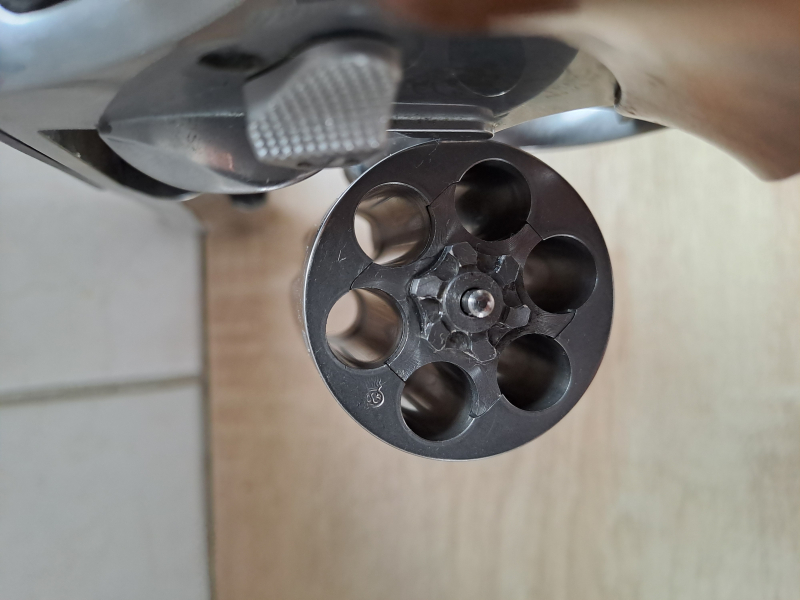 Revolver Smith&Wesson 686-6 .357 mag. – imaginea 4