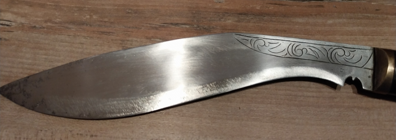 Antikes / Traditionelles Nepal Kothimora Kukri – Prunk-Dolch mit Silber-Verzierungen & Beimessern – Bild 6