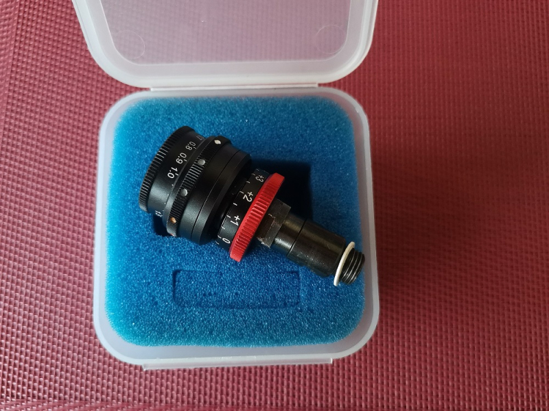 Irisblende mit Optik und Farbfilter – kuva 2