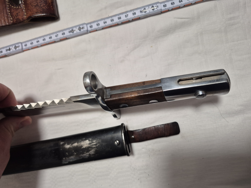 Bajonett/Faschinenmesser Schweiz mit Säge – Bild 4