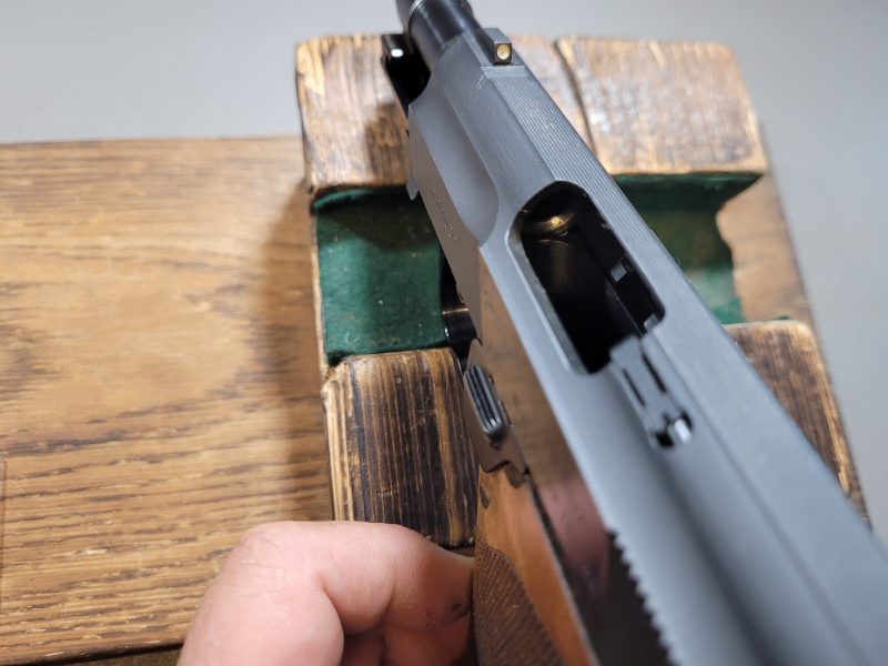 Walther P5 Pistole 9x19 Holzgriffschalen Magazine – kuva 4
