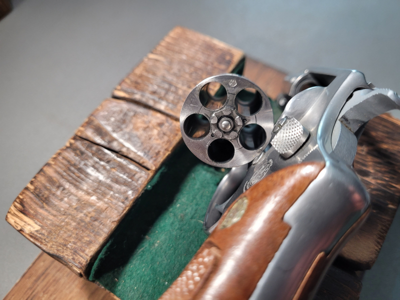 Smith & Wesson Revolver .38 Special Mod. 80 Stainless – immagine 3