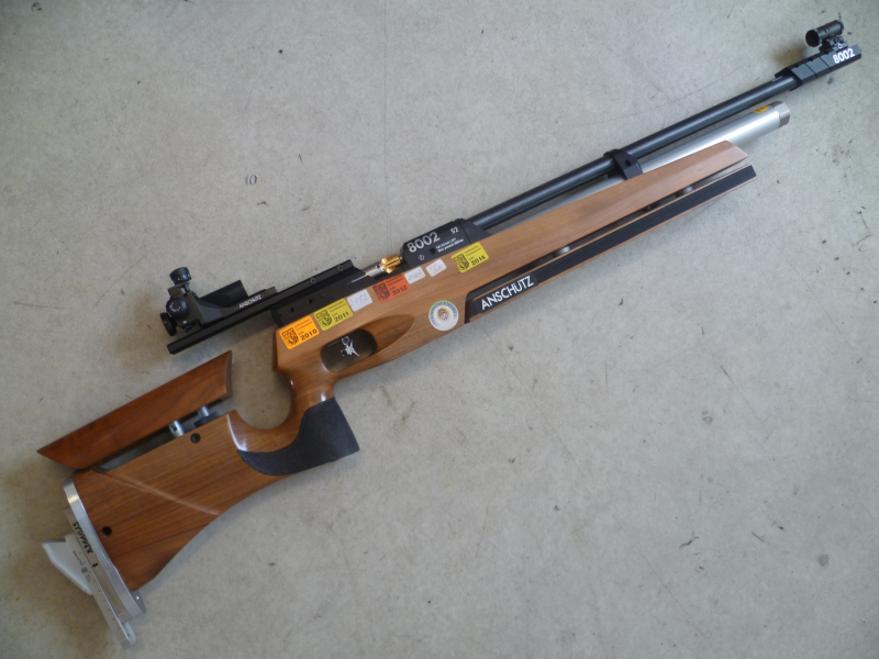 Matchluftgewehr Anschütz 8002 S2 – Bild 4