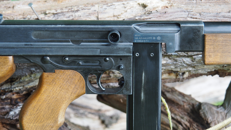 "Legends" Thompson M1A1 Maschinenpistole, 4,5mm BB, "Used-Look" mit Anleitung ! Ungeschossen ! – billede 3