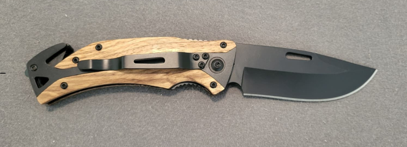 BERGKVIST K30 Tiger Klappmesser mit Tasche und Feuerstahl – Bild 3