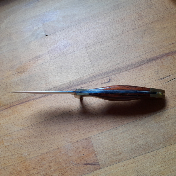 Handmade Messer mit Kirschholz Griff, Messing Parierstange – Bild 4