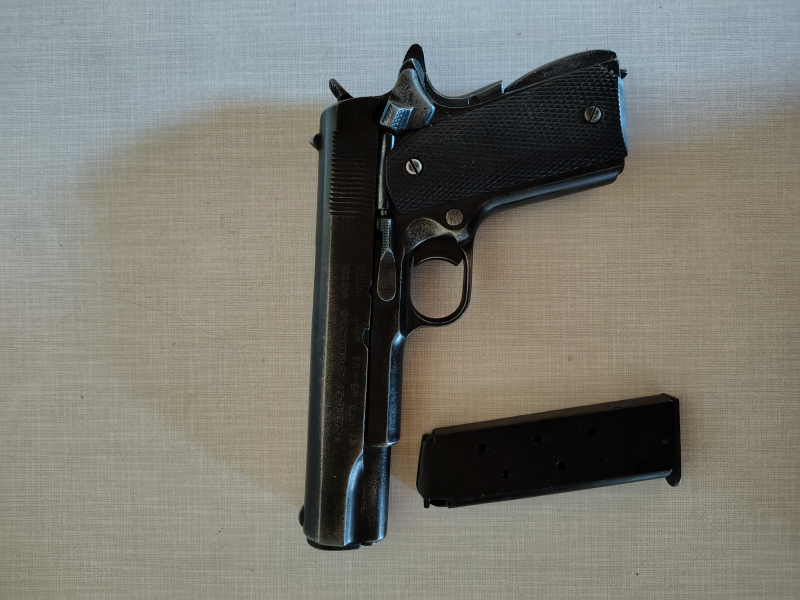 Colt 1911 Modellwaffe – снимка 2