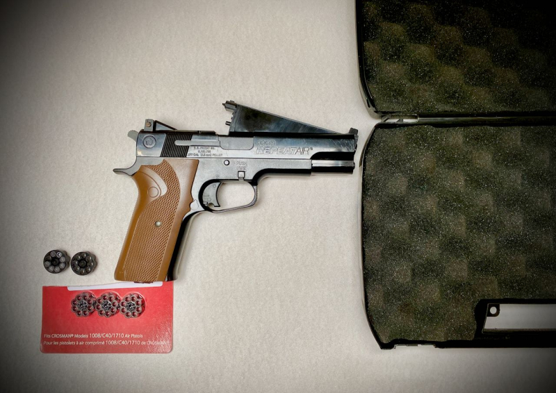 CROSMAN 1008 REPEATAIR CO2-SEMIAUTOMATIK -- Rarität -- – Bild 2
