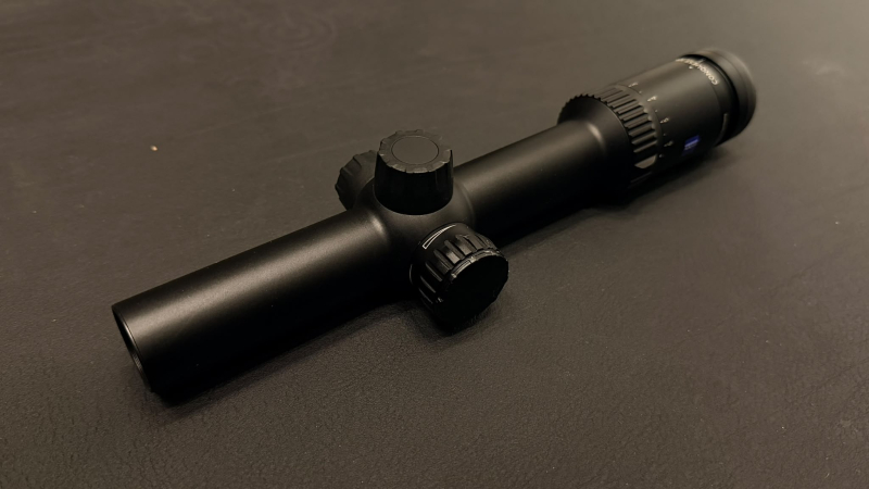 ZEISS Conquest V6 1,1-6x24 | Abs. 60 | Leuchtpunkt | Drückjagd-Zielfernrohr | Schiene | Neuwertig – stampa 2