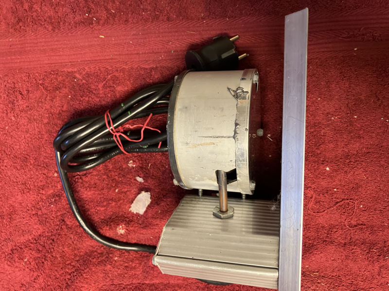 Bleischmelzofen LEE Precision Melter – Bild 3