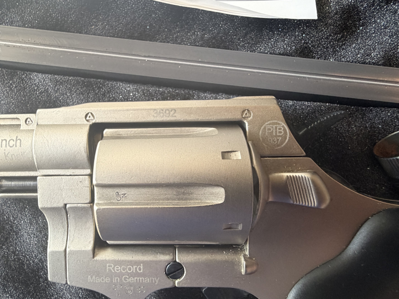 Record Schreckschussrevolver Chief 2 inch – Bild 3