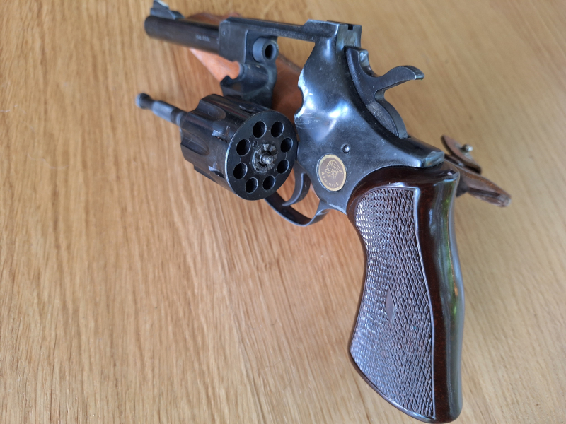 Arminius Revolver HW5 im Kaliber .22lr – zdjęcie 3