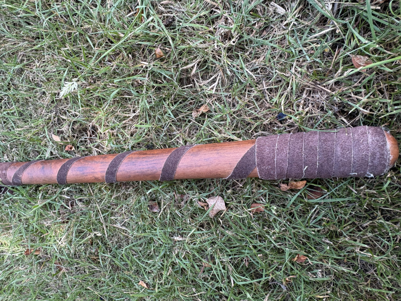 Doppel-Morgenstern / Kettenflegel mit Holzgriff – Bild 4