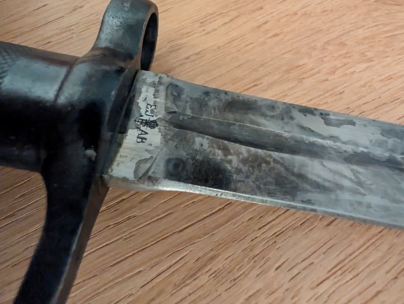 Schwedisches Mauser Bajonett M1896 – Hersteller EJ-AB (Eskilstuna) mit Stahlscheide – Original – Bild 2