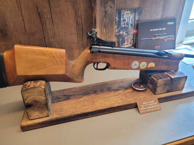 Walther LGR Luftgewehr Nussbaumschaft neu abgedichtet – Bild 3