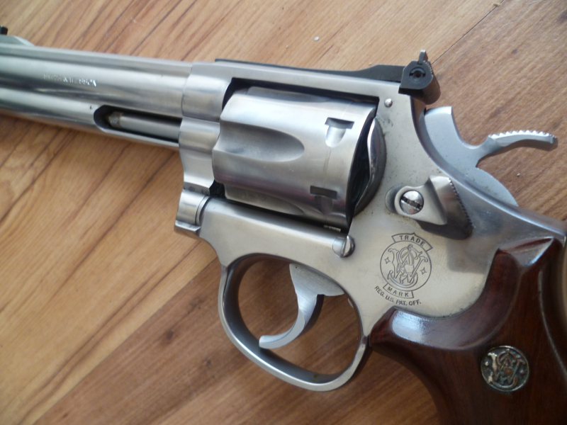 Revolver Smith & Wesson Model 617 .22lr. – Bild 2