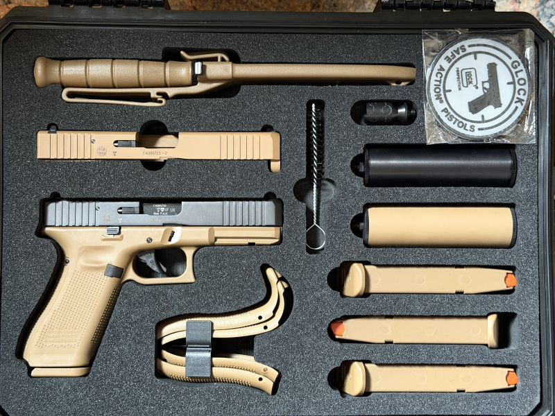 Glock 17 SV French Army cal. 9mm P.A.K. Set mit zweiten Verschluss und Schalldämpferset – Bild 2