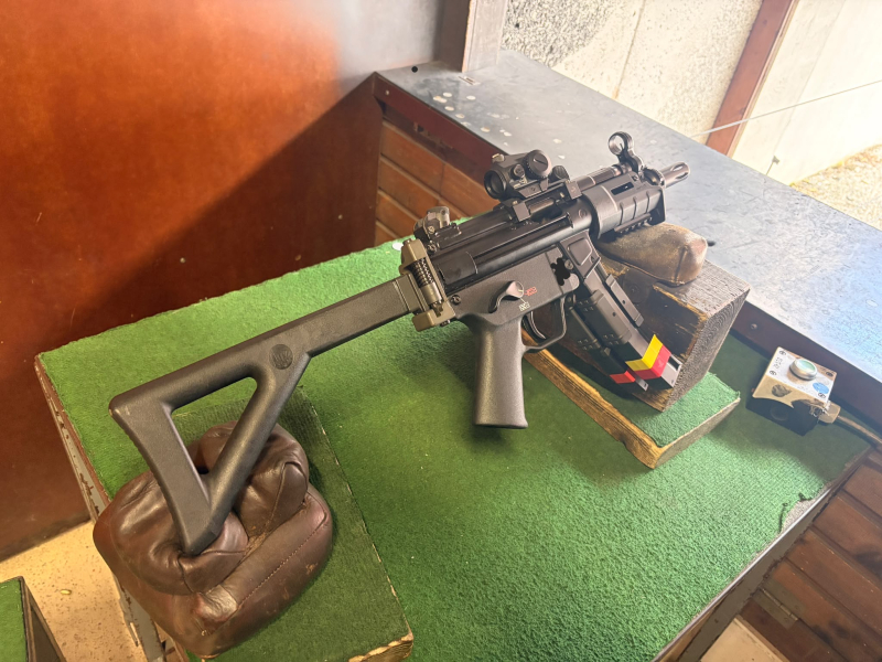 Heckler&Koch SP5K / HK MP5K BKA Personenschutz Klappschaft MKE MP5 – Bild 2