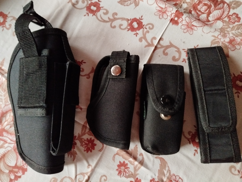 Konvolut Universal Holster – billede 1