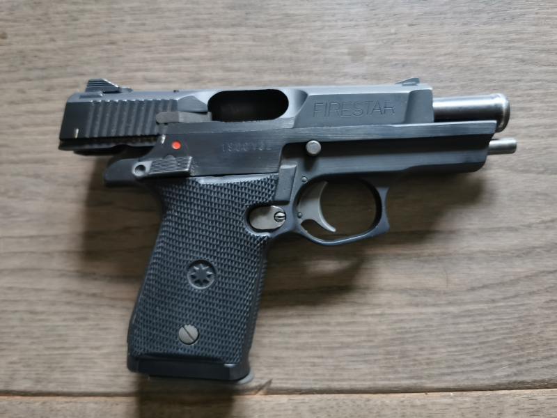 Star Firestar 9mm Luger Fangschusswaffe – Bild 4