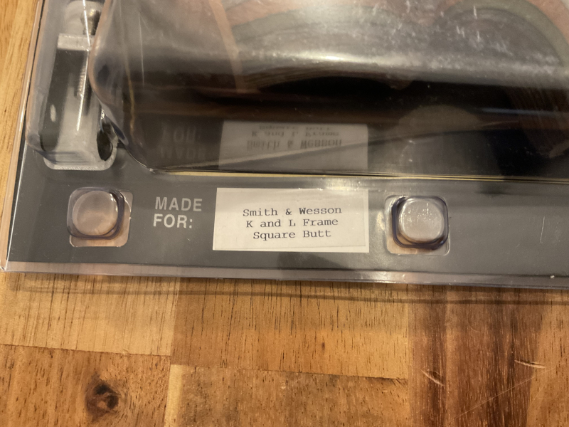 Hogue Griffschale Smith Wesson L Frame Square Butt – kuva 2