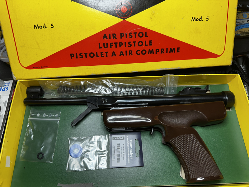 DIANA Mod.5 Luftpistole in Einzelteilen+Neuteilen – Bild 2