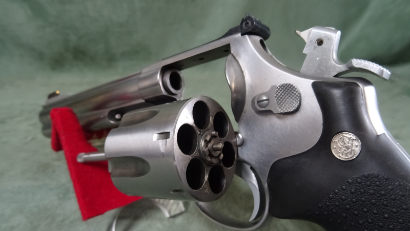 Smith & Wesson 629-3, Classic DX, 44Magnum – Bild 2