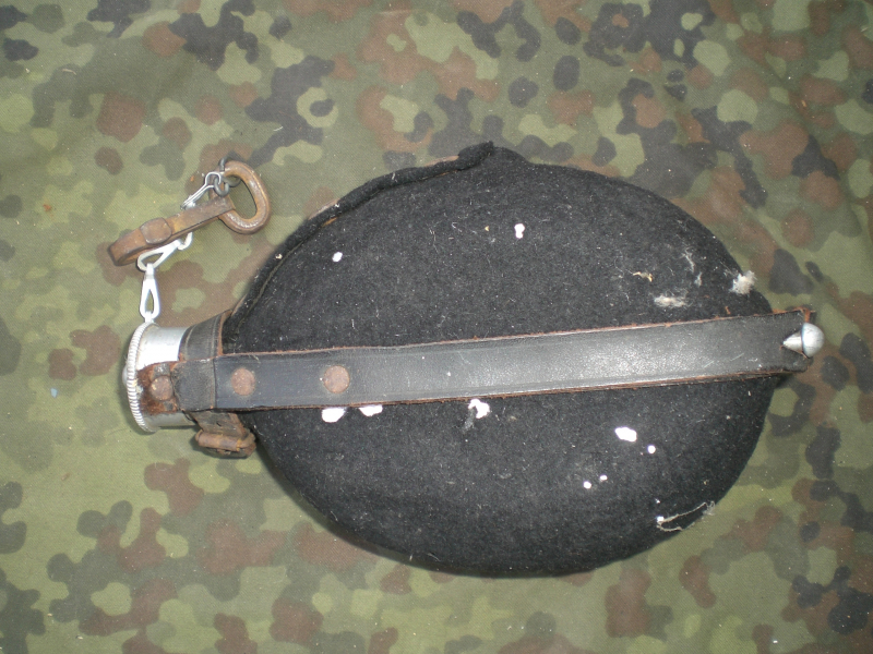 Feldflasche Jugendorganisation Bezug in Schwarz – Bild 2