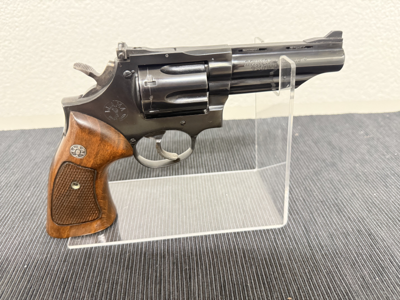 Llama Comanche .357 Magnum Revolver – attēls 1