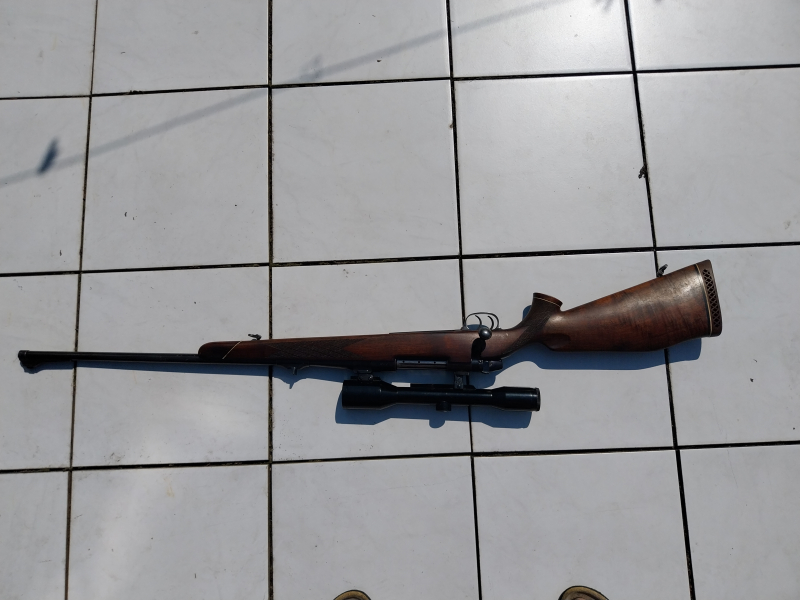 Sauer Weatherby Mark V 7x64 mit Zielfernrohr 6x43 – imaginea 2