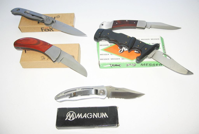 Konvolut mit 5 Taschen-/Einhandmesser Böker, Herbertz, Fox, Lakota - alle Unbenutzt – Bild 2
