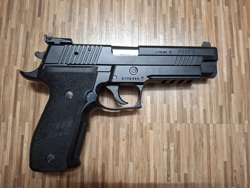 Sig Sauer P226 XFive, X-Five, X Five mit 5 Magazinen 9mm Luger – Bild 2