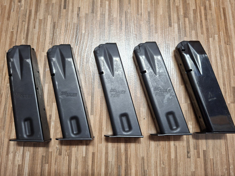 Sig Sauer P226 XFive, X-Five, X Five mit 5 Magazinen 9mm Luger – Bild 3