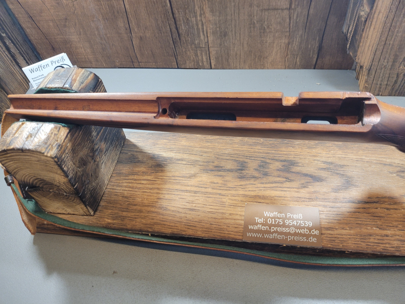 Schaft Nussbaum Kleinkaliber Repetierer Anschütz Steyr Walther Feinwerkbau – Bild 2
