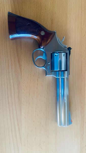 Revolver Smith & Wesson .357Mag, .38 Special – obrázek 4
