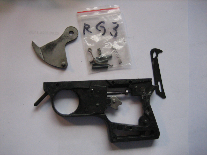 ** Ersatzteil für Röhm - RG 3s Schreckschußpistole ** – Bild 1