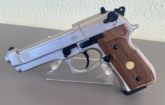 Beretta 92 FS CO2 4,5mm matt Nickel Holz Griffschalen Zubehör – Bild 2