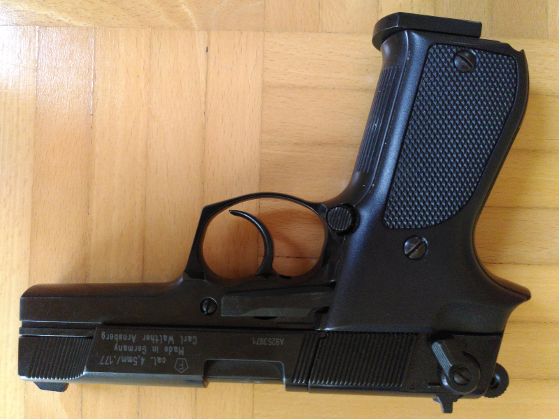 Walther CP88 Schwarz/Brüniert mit Zubehör – Bild 2