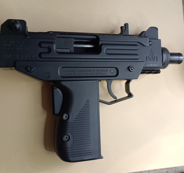 UZI . 22 lr Pistole – Bild 3