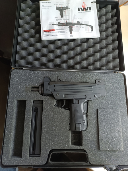 UZI . 22 lr Pistole – Bild 1