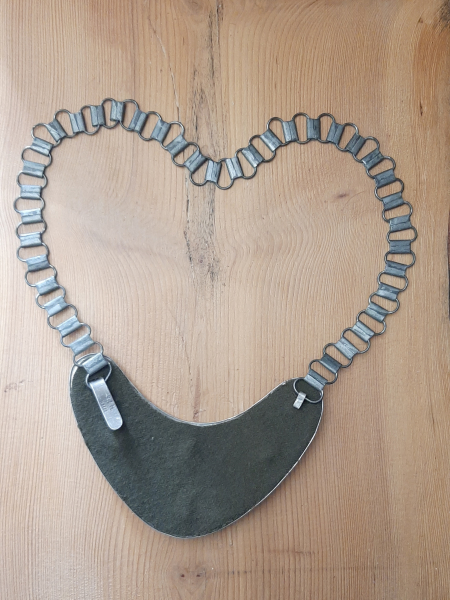 WEIMARER REPUBLIK STAHLHELM GLATZ VETERANS GORGET – Bild 2