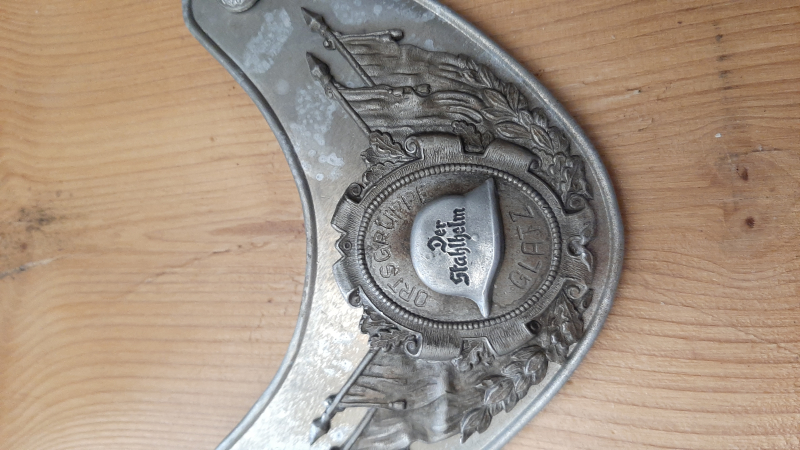 WEIMARER REPUBLIK STAHLHELM GLATZ VETERANS GORGET – Bild 3