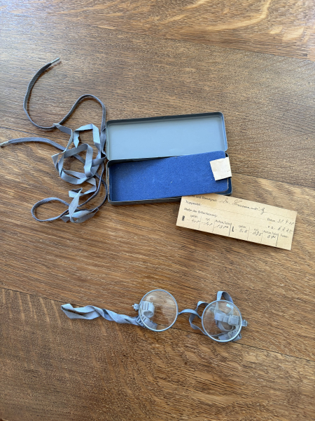 Gasmaskenbrille 2. Weltkrieg – Bild 1