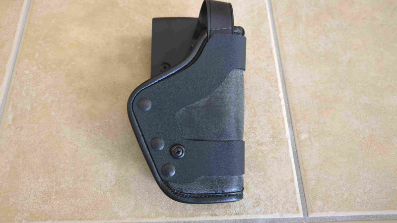 Uncle Mike's Holster für Sig Sauer 220 und 226 – Bild 3