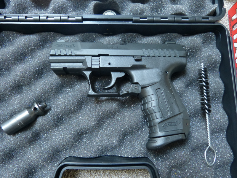 Gas/Knall Schreckschusspistole Pistole Walther Mod. P22 Ready 9mm P.A.K. inkl. Munition – Bild 2
