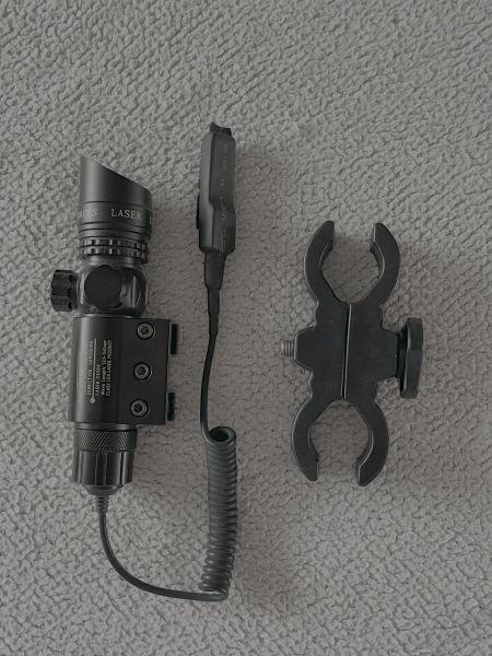 Laserpointer Armed Forces Laser Sight mit Fernschaltung & Universalklemme – Bild 1