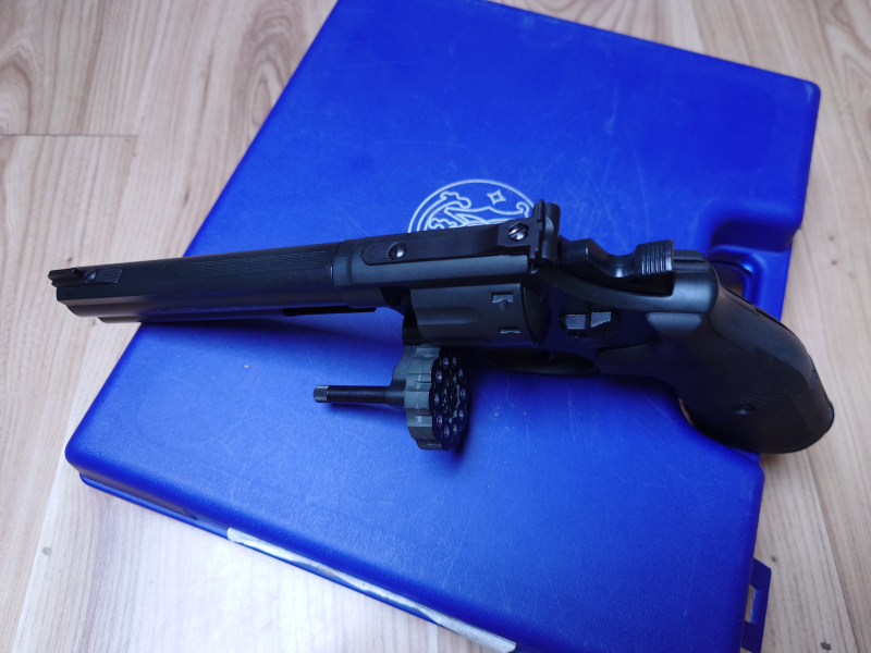 Umarex CO2-Revolver S&W 686 – schwarz – mit Koffer & Zubehör – sehr guter Zustand – Bild 5