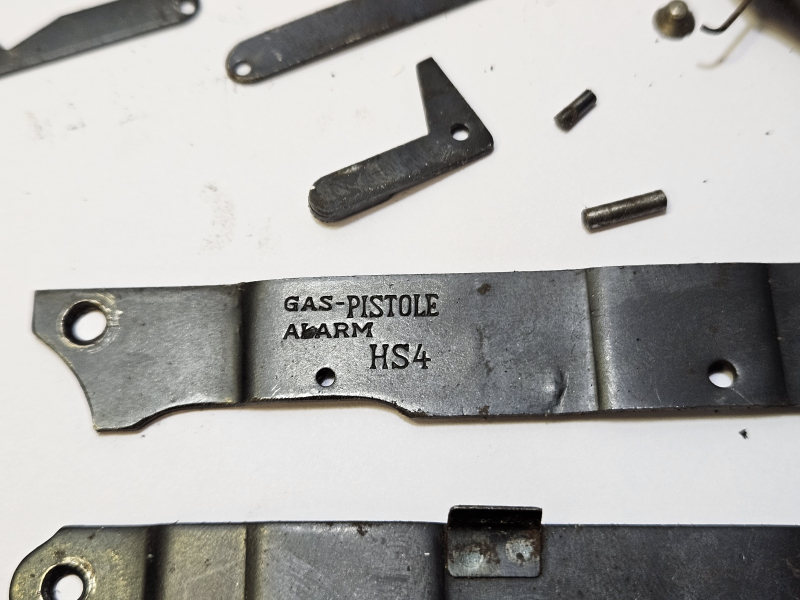 Schreckschuss Pistole HS 4 Kleinteile – Bild 1