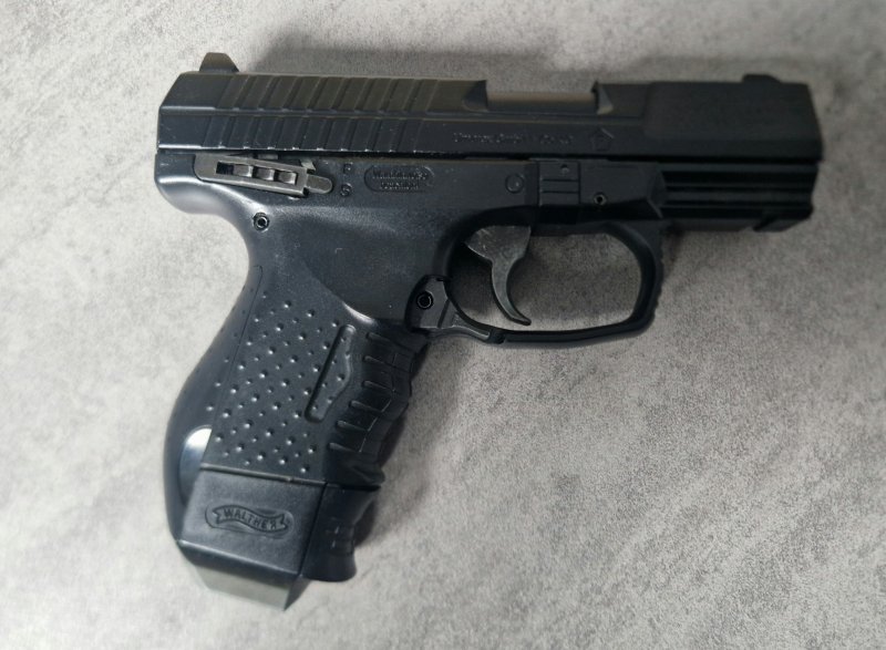 Walther CP99 Compact CO2 (4,5mm Steel BB) – Blowback – OVP – Bild 4