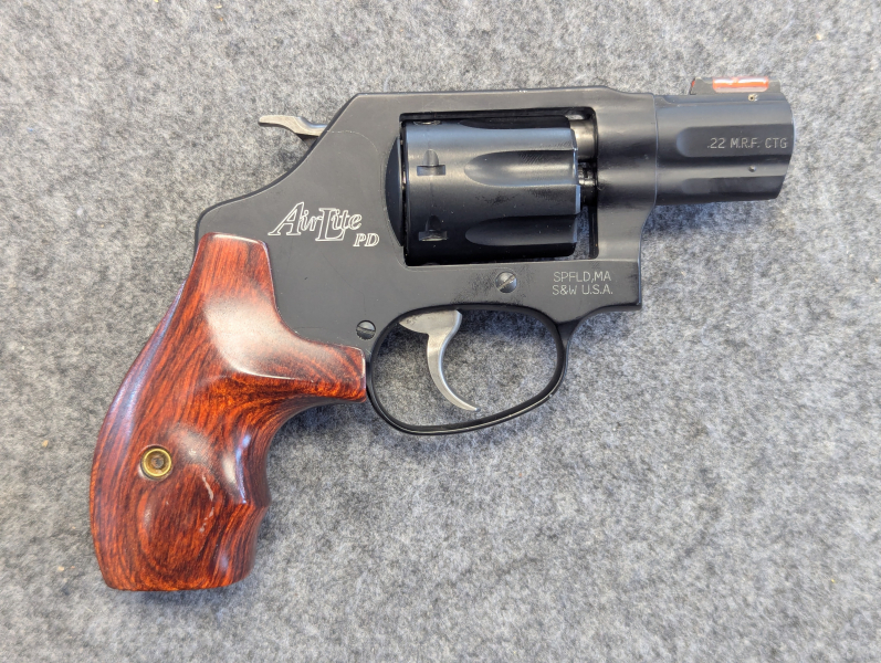 Smith & Wesson 351 PD AirLite .22Mfr/.22WMR – Bild 2